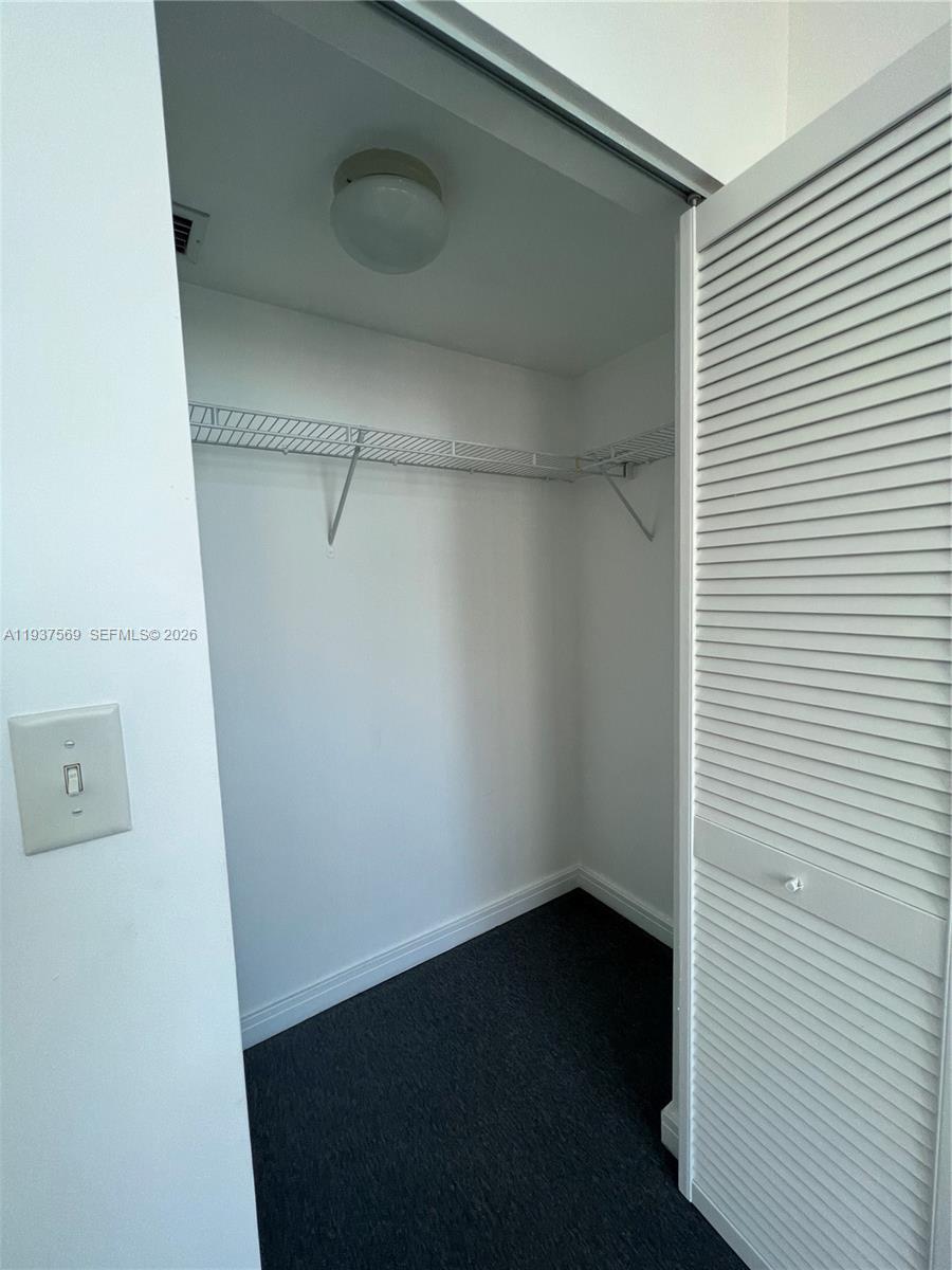 BRICKELL ON THE RIVER N T - Residential Lease