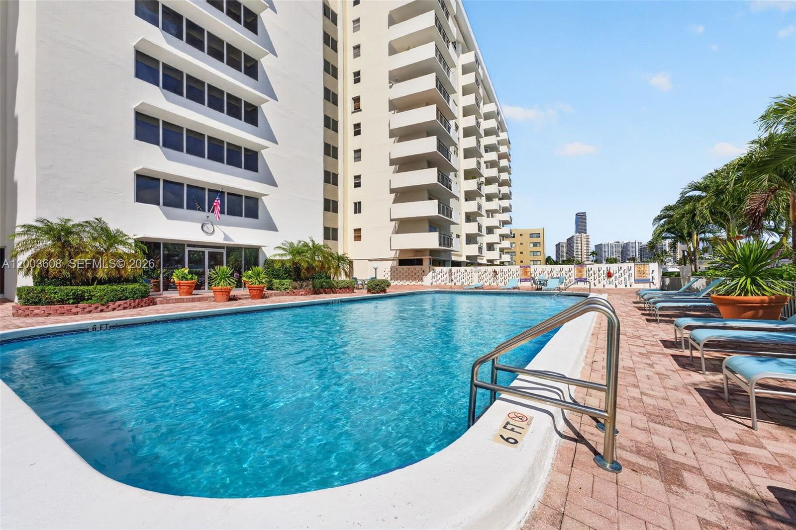 OCEAN VIEW TOWERS CONDO - Residential