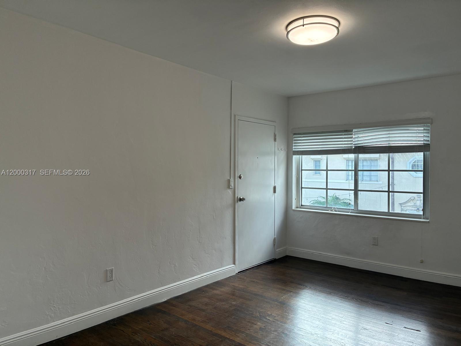 SHORES PLAZA WEST CONDO - Residential