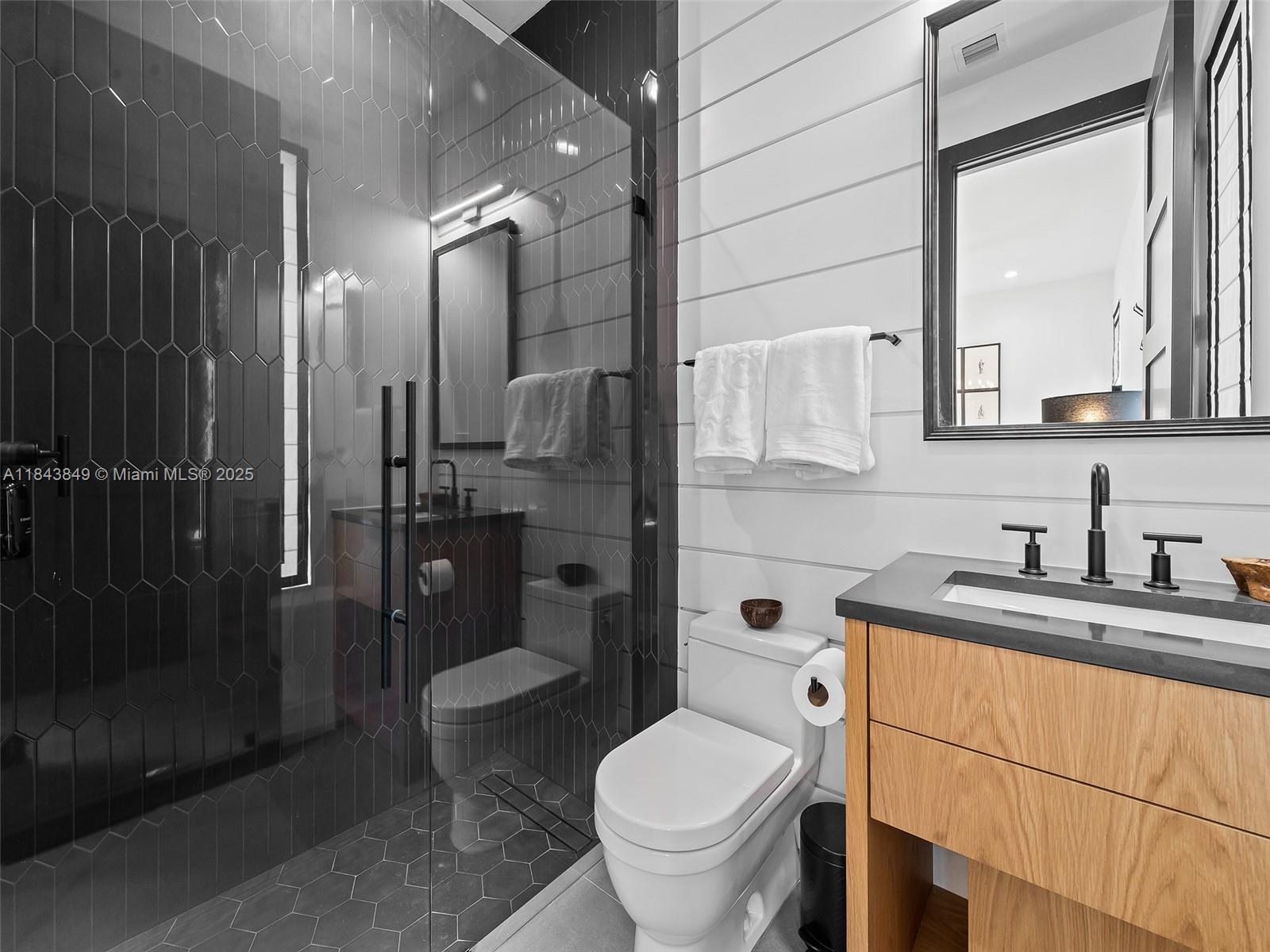 MIDDLE RIVER PARK - Residential Lease