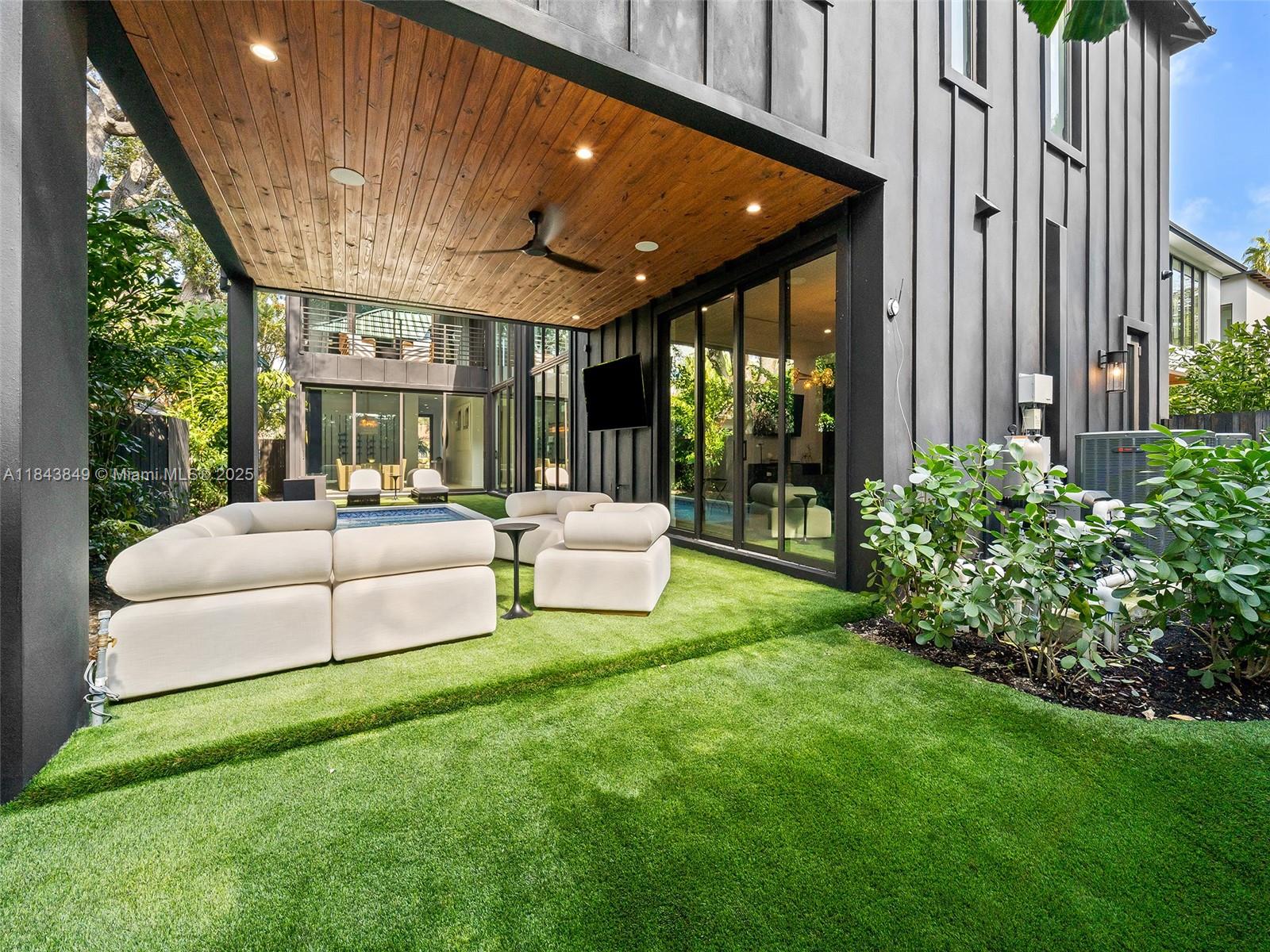 MIDDLE RIVER PARK - Residential Lease