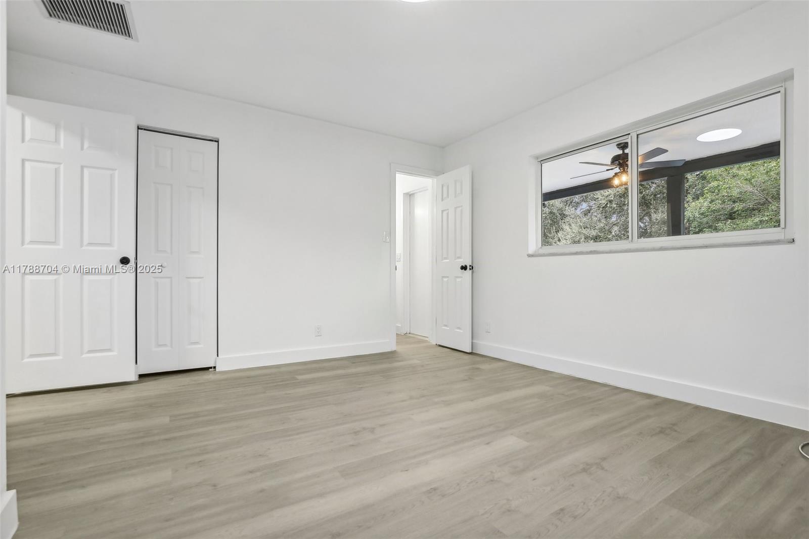 LAUREL HILLS 2ND ADD - Residential Lease