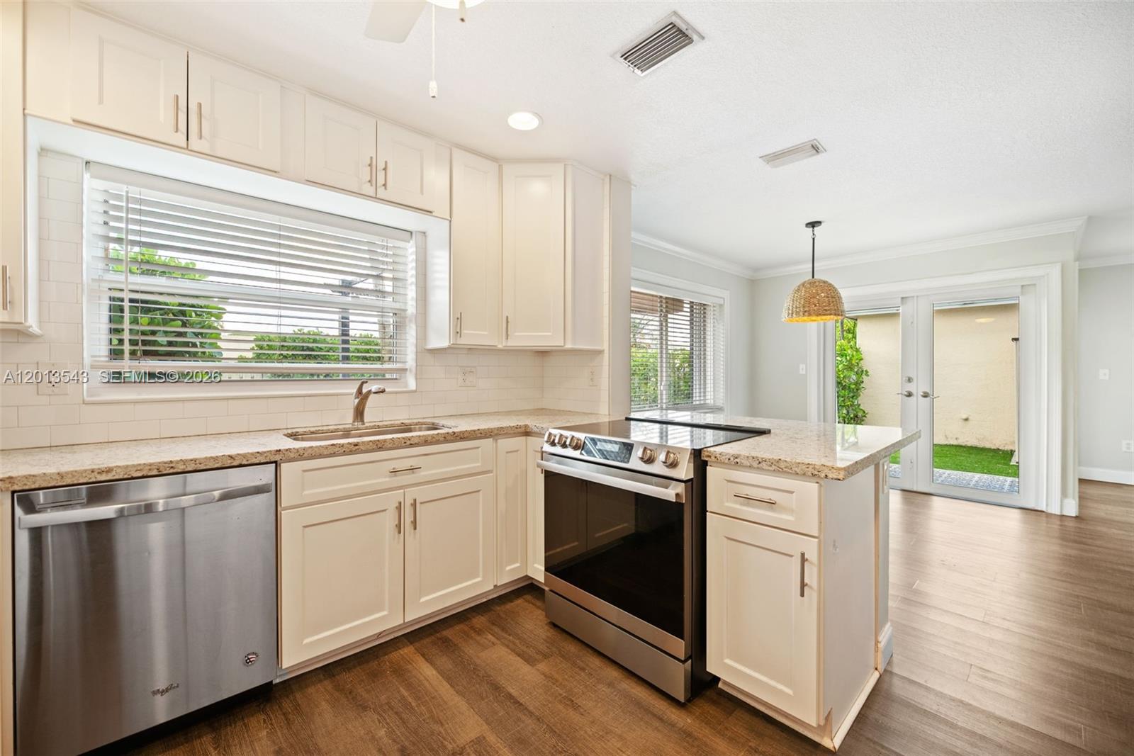 JACARANDA PARCEL 216 - Residential
