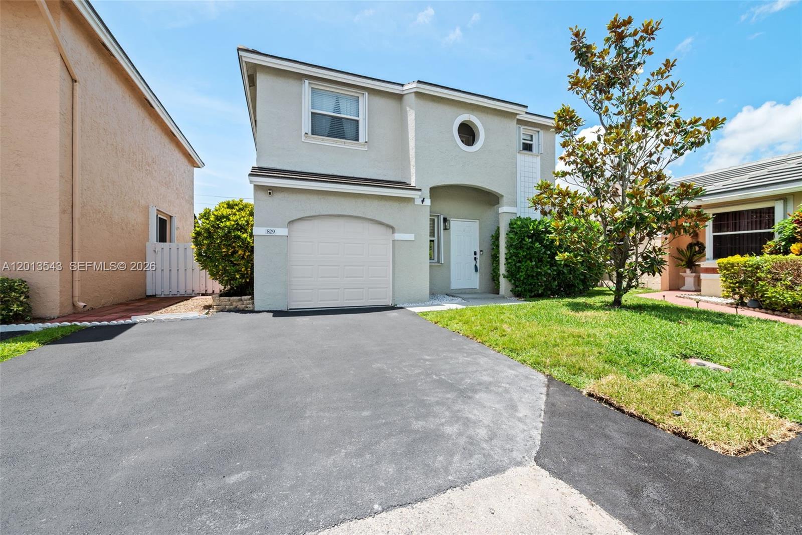 829 NW 99th Ave