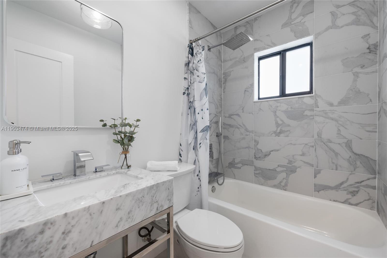 CORAL VILLAS REV - Residential