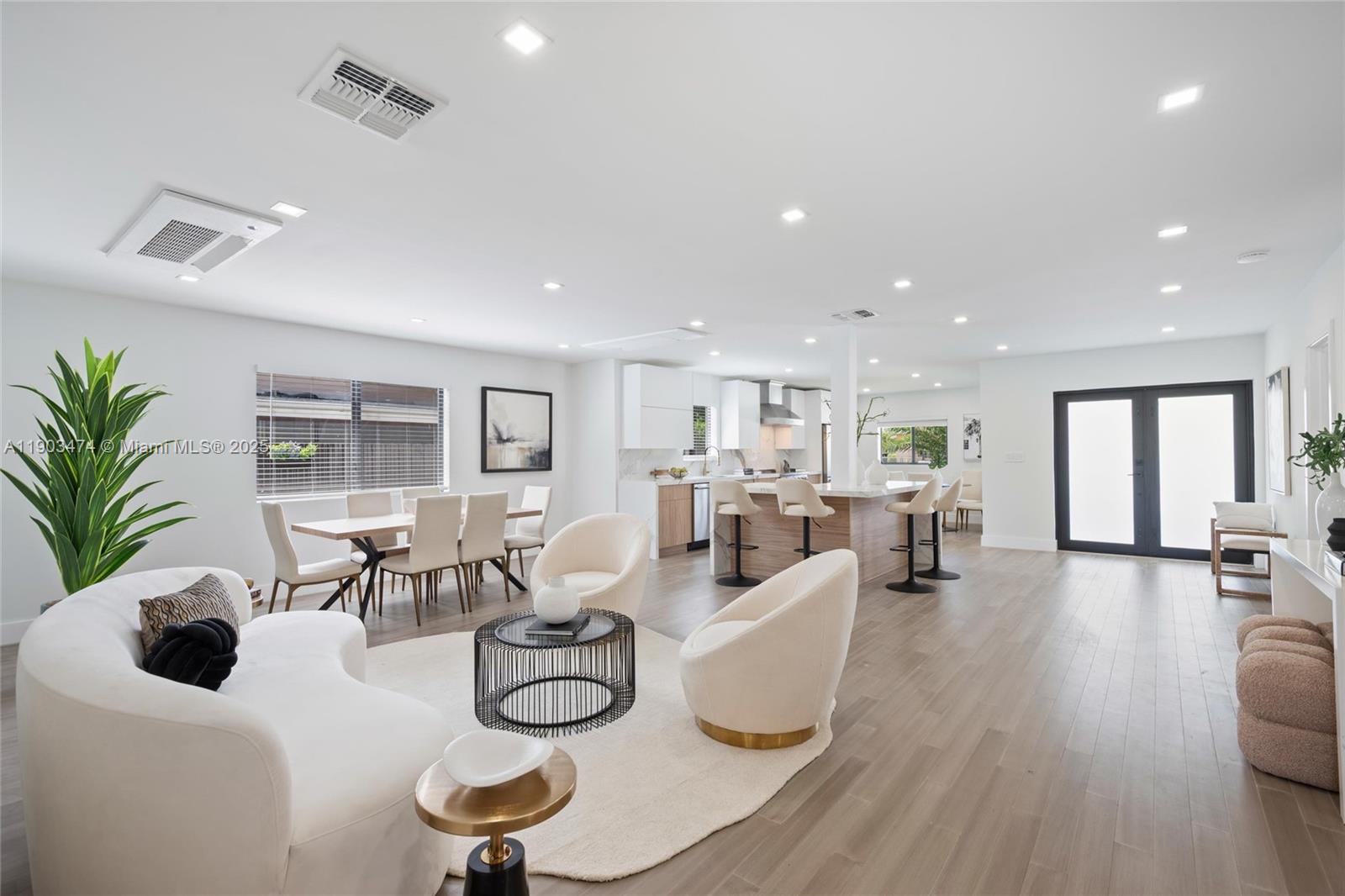 CORAL VILLAS REV - Residential