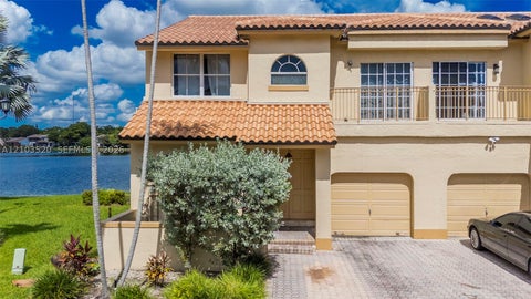 Photo of 723 NE 195th St, Miami, FL 33179 (MLS # A12103520)