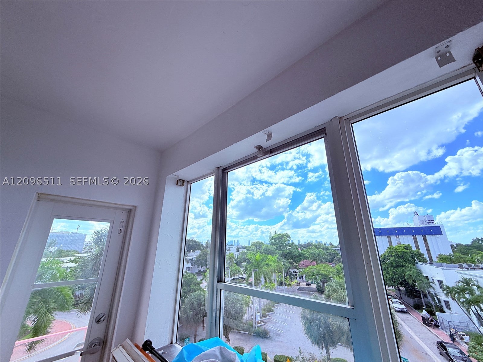 255 W 24th St 435