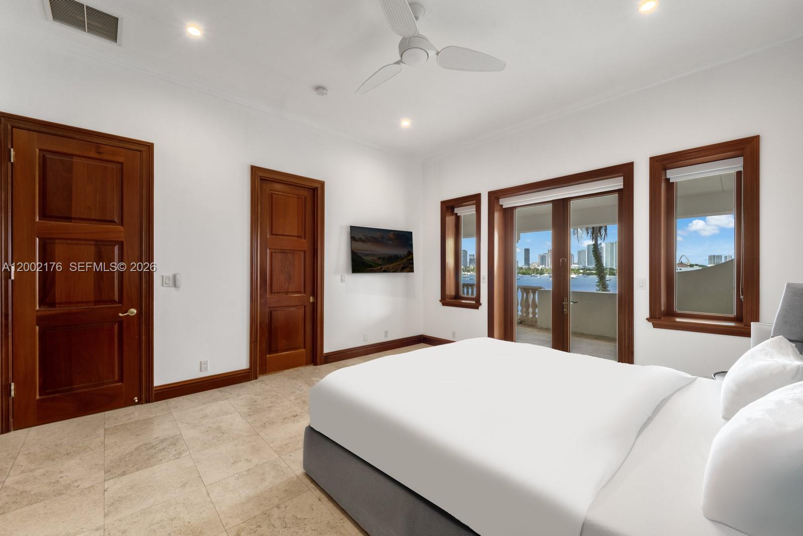HIBISCUS ISLAND - Residential