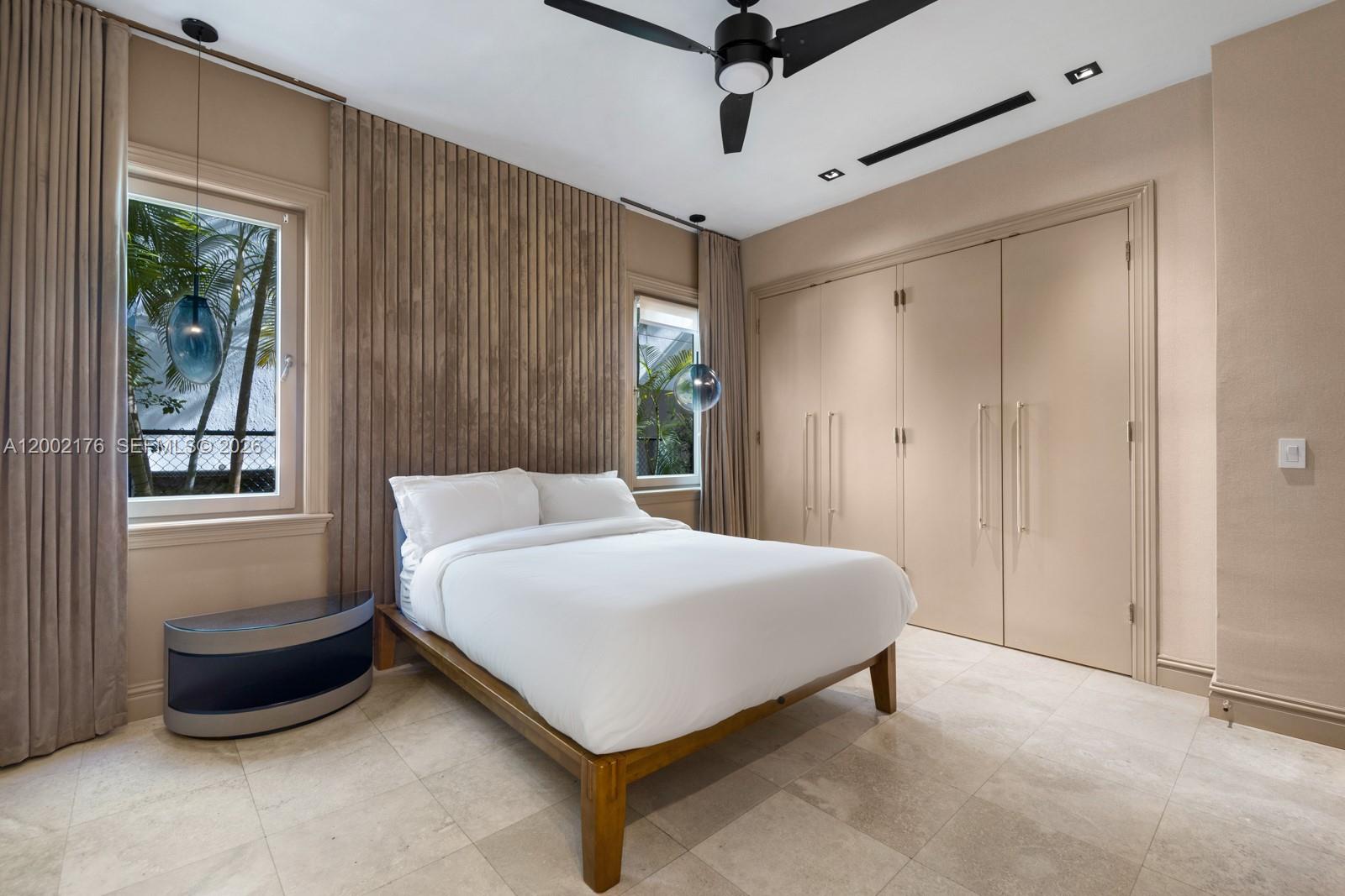 HIBISCUS ISLAND - Residential