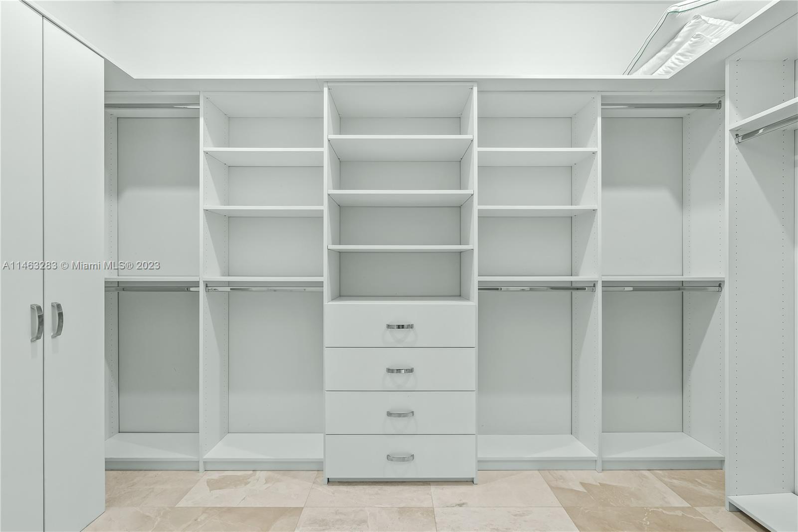 JADE OCEAN CONDO - Residential