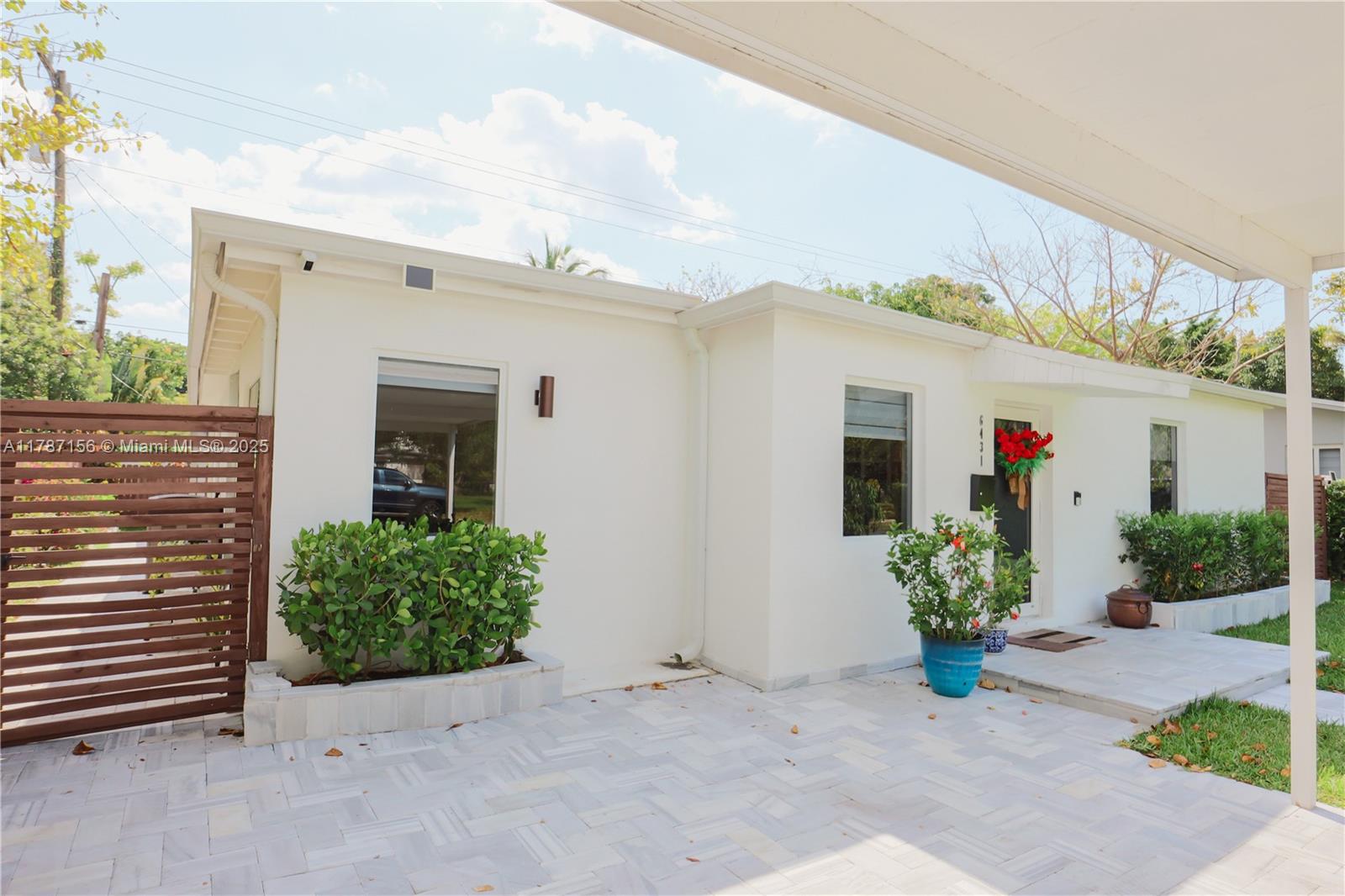 6431 SW 59th Ave