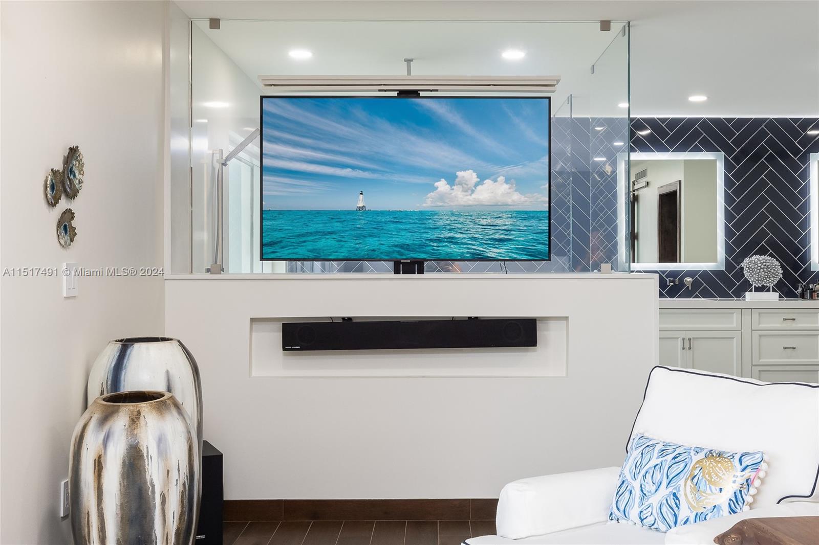 PORT LARGO 5TH ADD - Residential