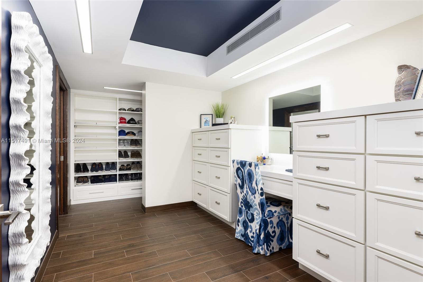 PORT LARGO 5TH ADD - Residential