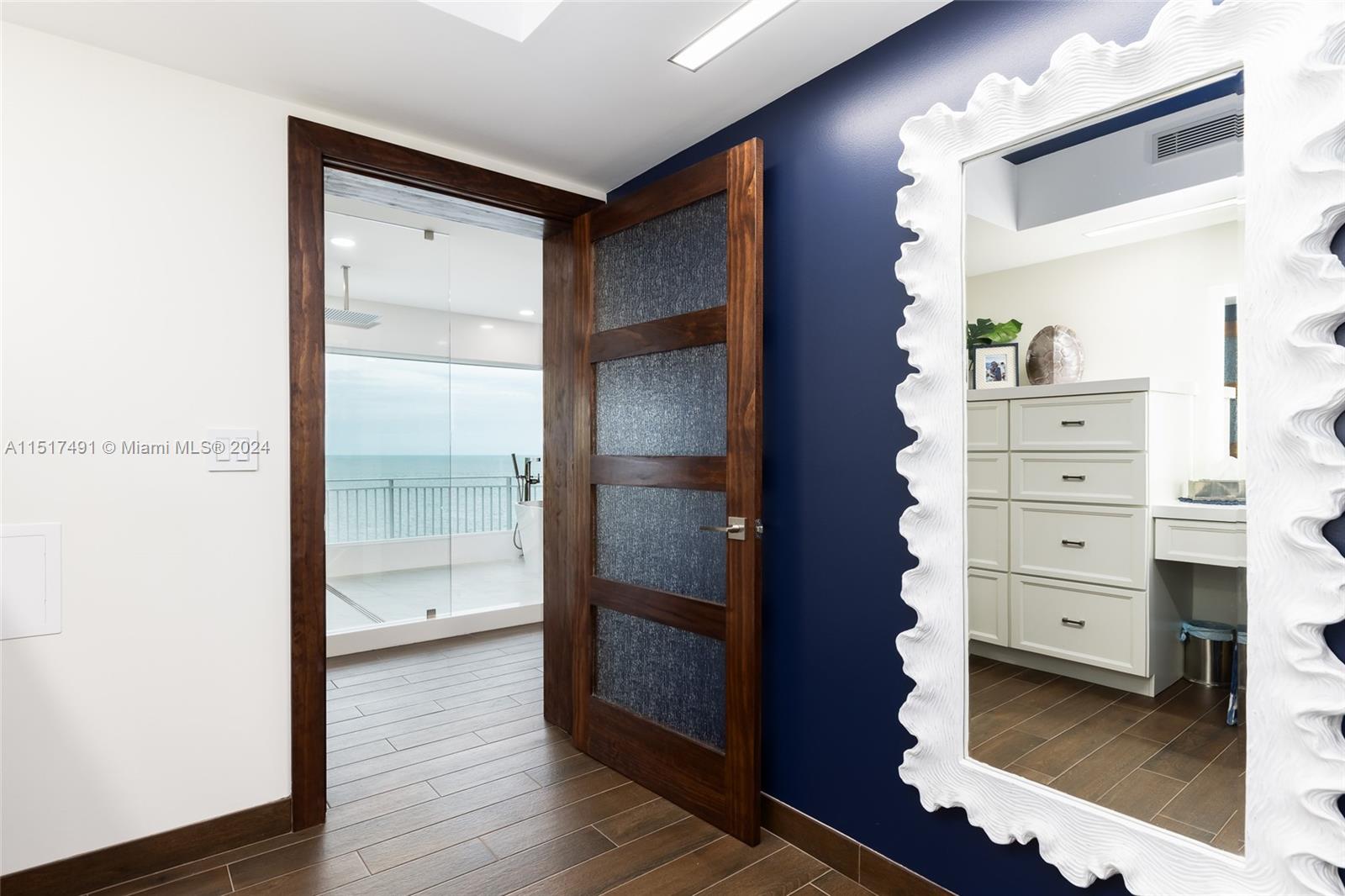 PORT LARGO 5TH ADD - Residential