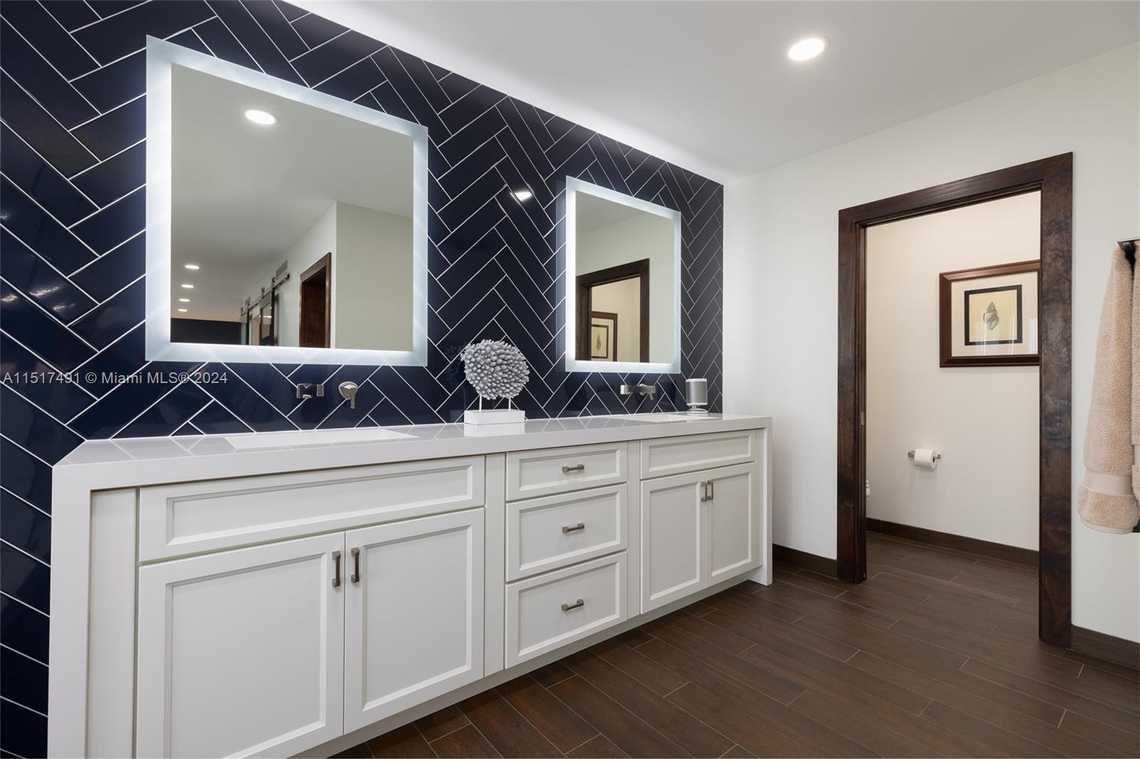 PORT LARGO 5TH ADD - Residential