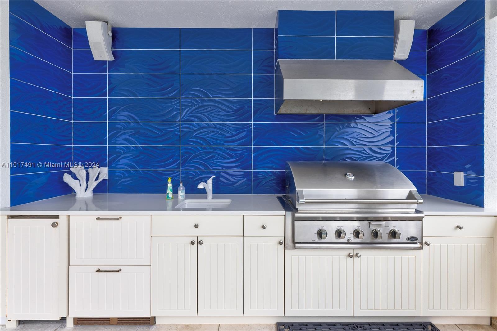 PORT LARGO 5TH ADD - Residential