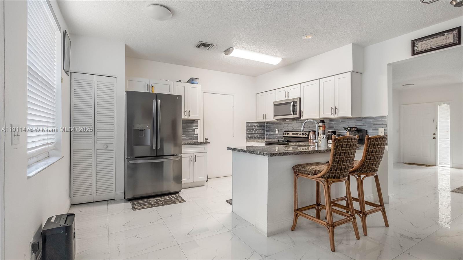 LAND SECTION 6-SOUTH - Residential