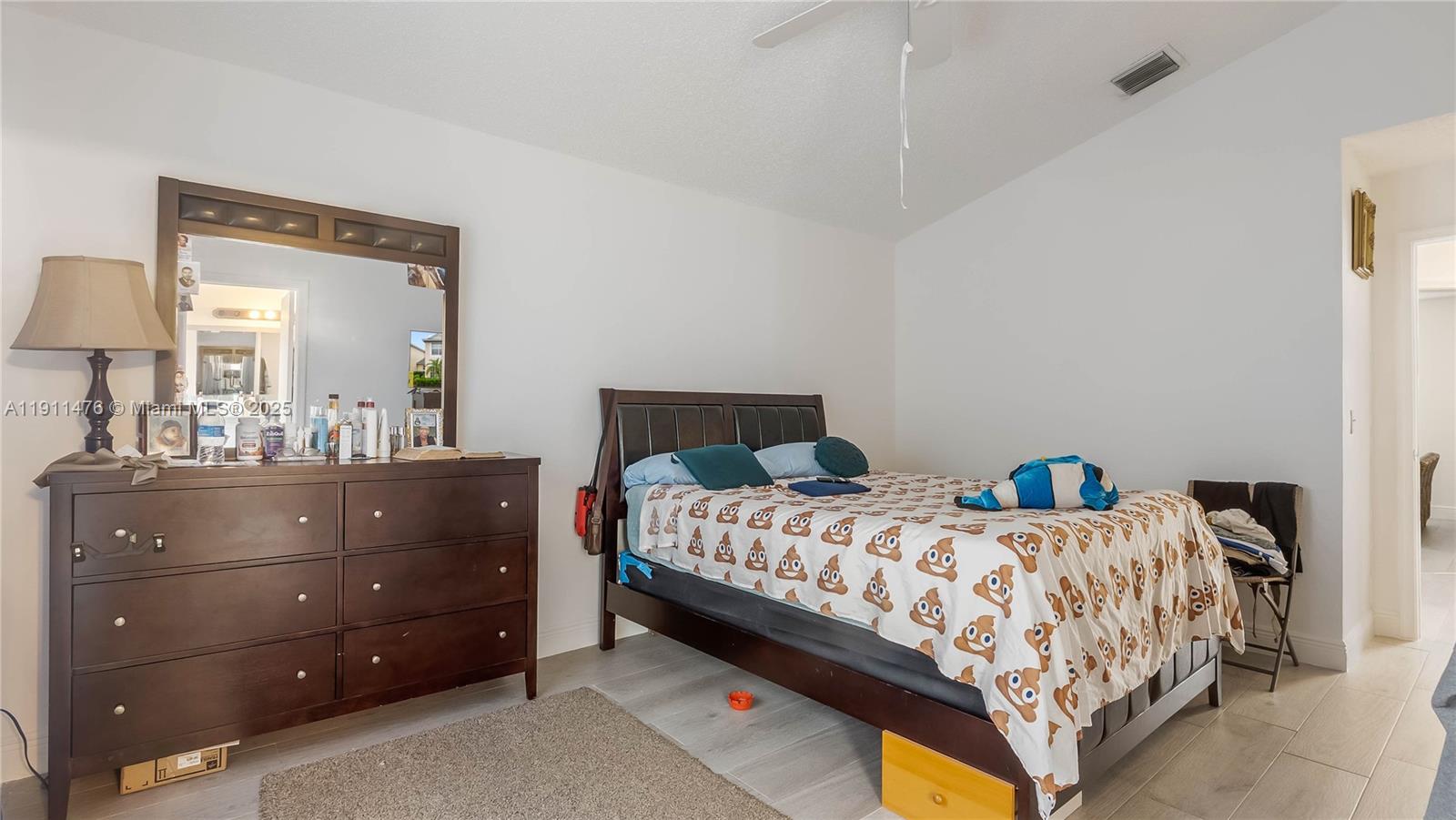 LAND SECTION 6-SOUTH - Residential