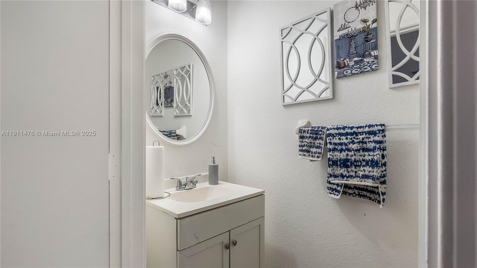 LAND SECTION 6-SOUTH - Residential