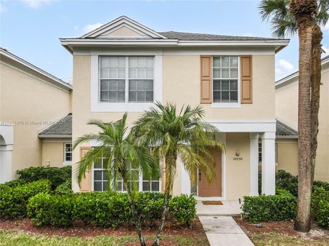 10930 Jewel Box Ln Tamarac FL 33321