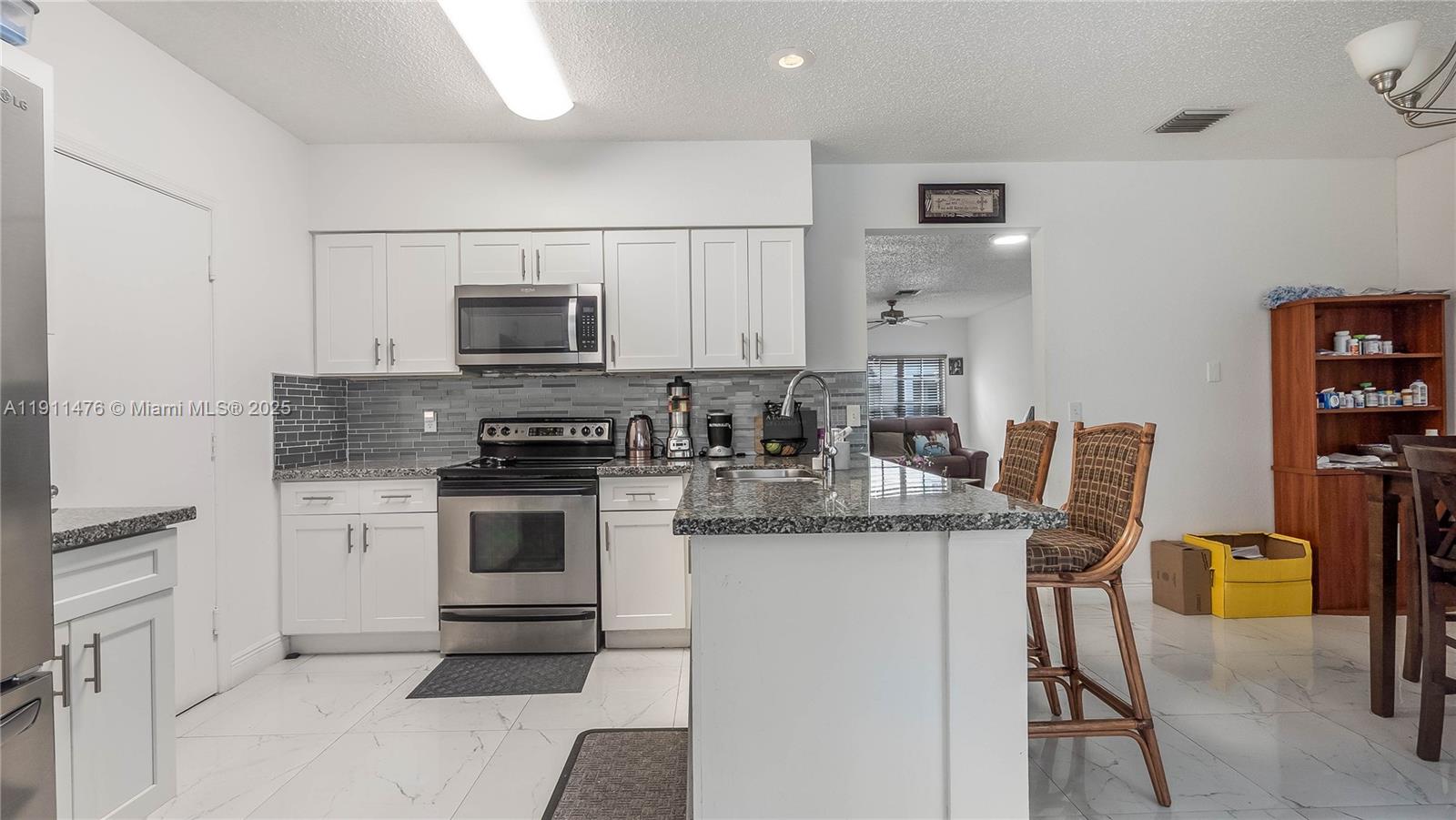 LAND SECTION 6-SOUTH - Residential