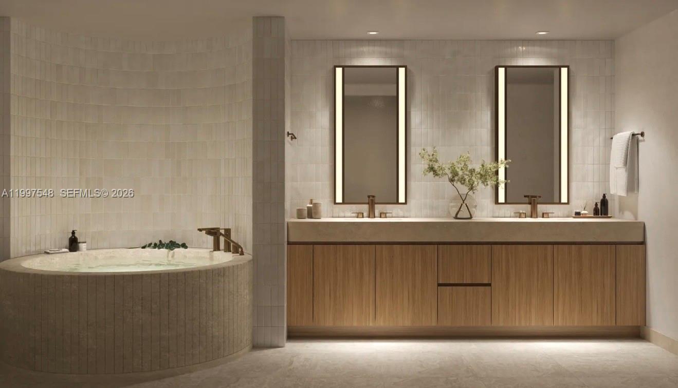 THE WELL BAY HARBOR - Residential