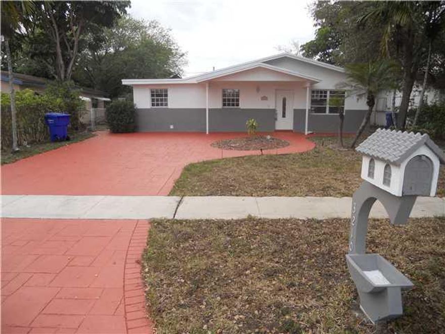 Fully remodeled. New kitchen cabinets, granite countertop, steel appliances, new flooring, new bathrooms - florida room -