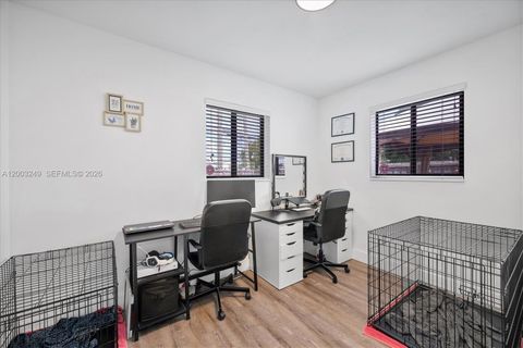 Tiny photo for 1530 N 69th Way, Hollywood, FL 33024 (MLS # A12003249)