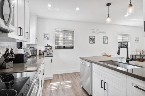 Tiny photo for 1530 N 69th Way, Hollywood, FL 33024 (MLS # A12003249)