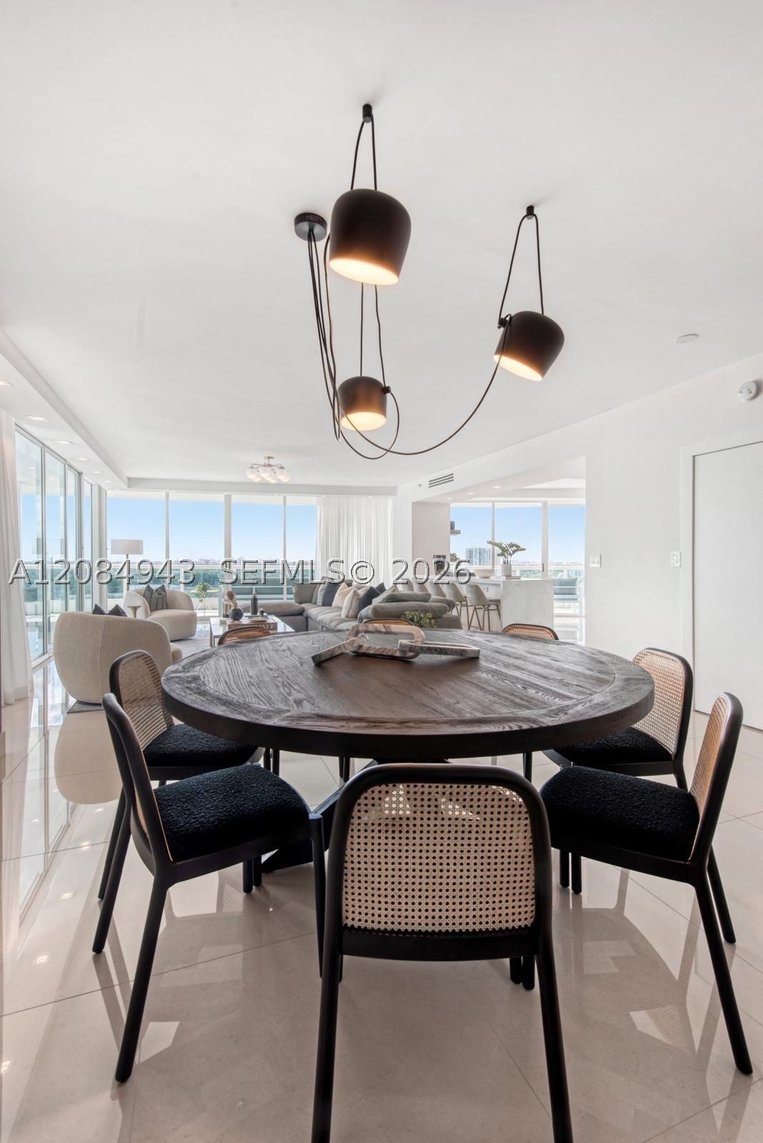 2127 Brickell Ave 1605
