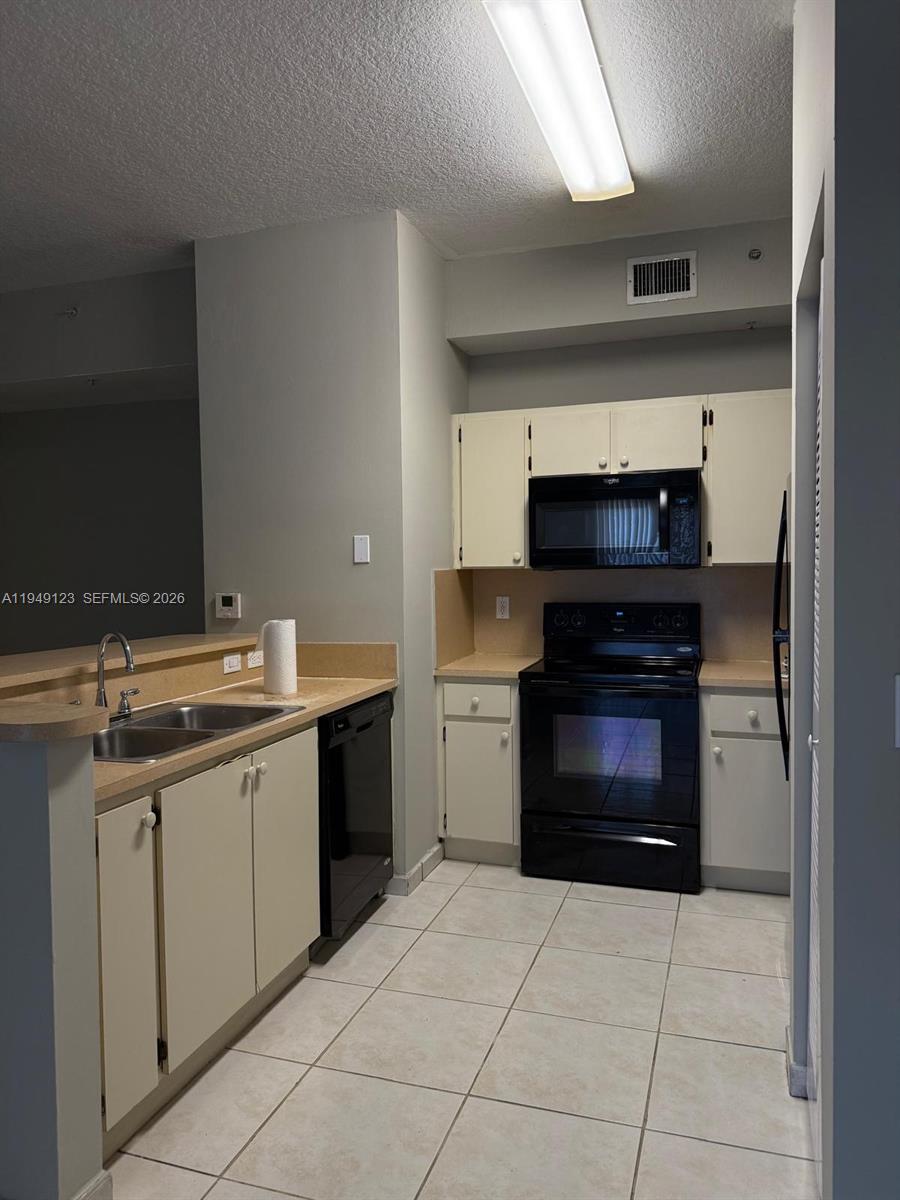 7330 NW 114th Ave 112-5