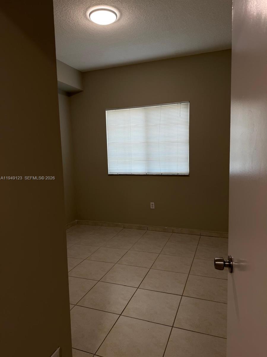 7330 NW 114th Ave 112-5