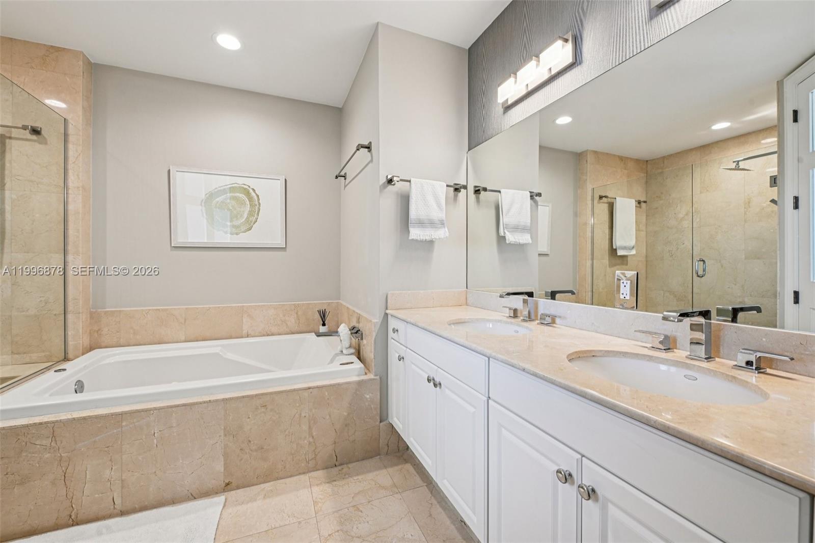 GABLES ON THE GREEN CONDO - Residential Lease