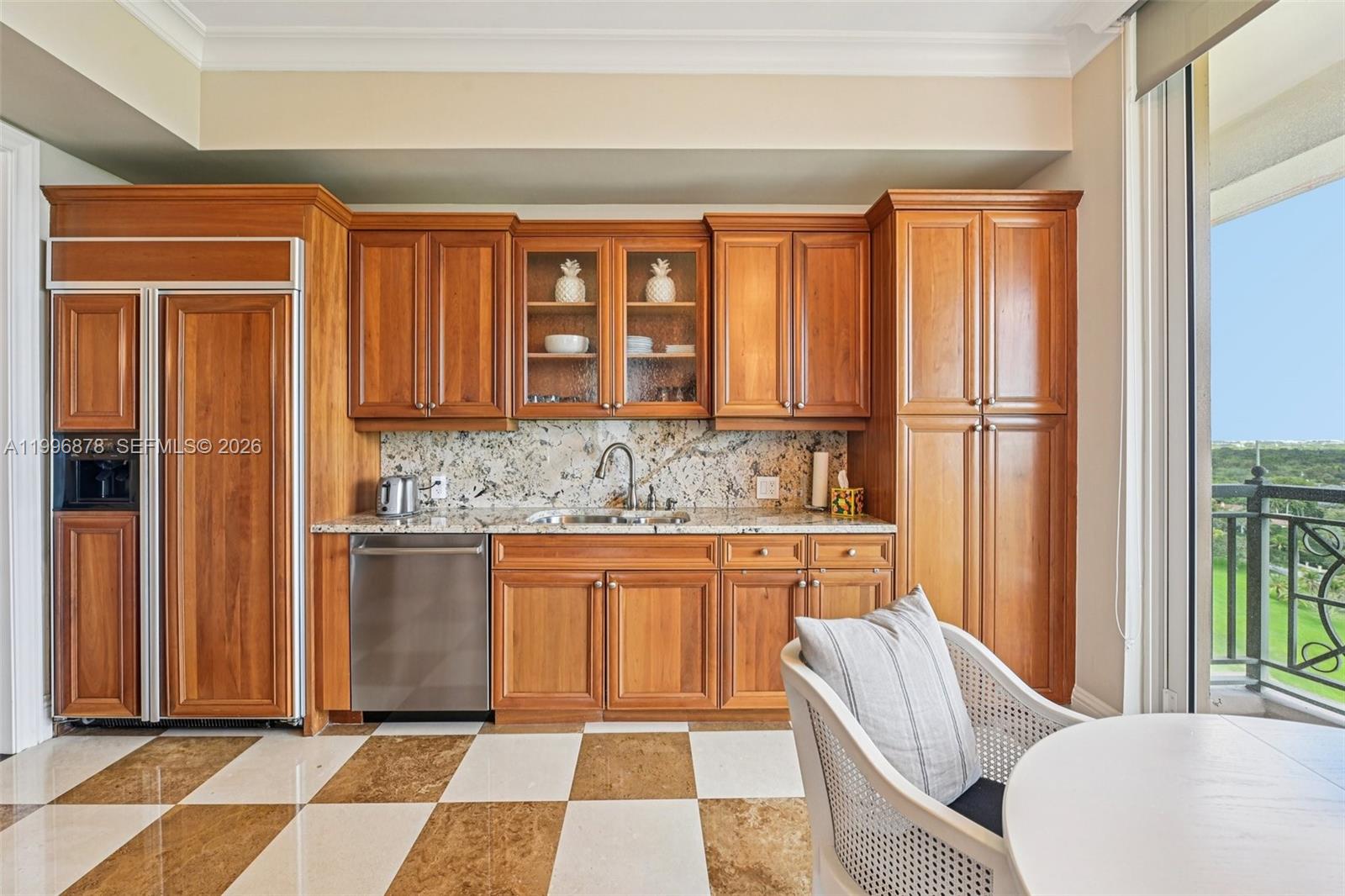 GABLES ON THE GREEN CONDO - Residential Lease