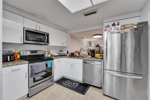 3592 NW 83rd Ln Sunrise FL 33351