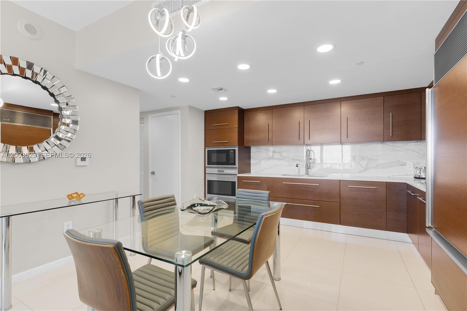 ICON BRICKELL CONDO NO 3 - Residential