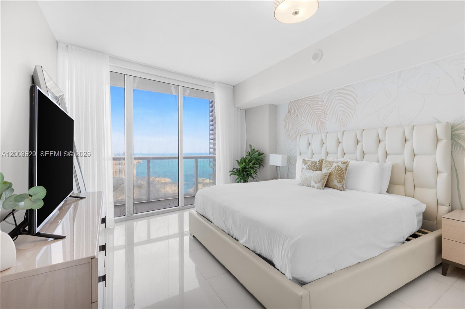 ICON BRICKELL CONDO NO 3 - Residential