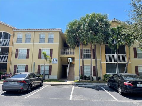 4127 Residence Drive Unit 408, Fort Myers, FL 33901 - MLS#: A11509639