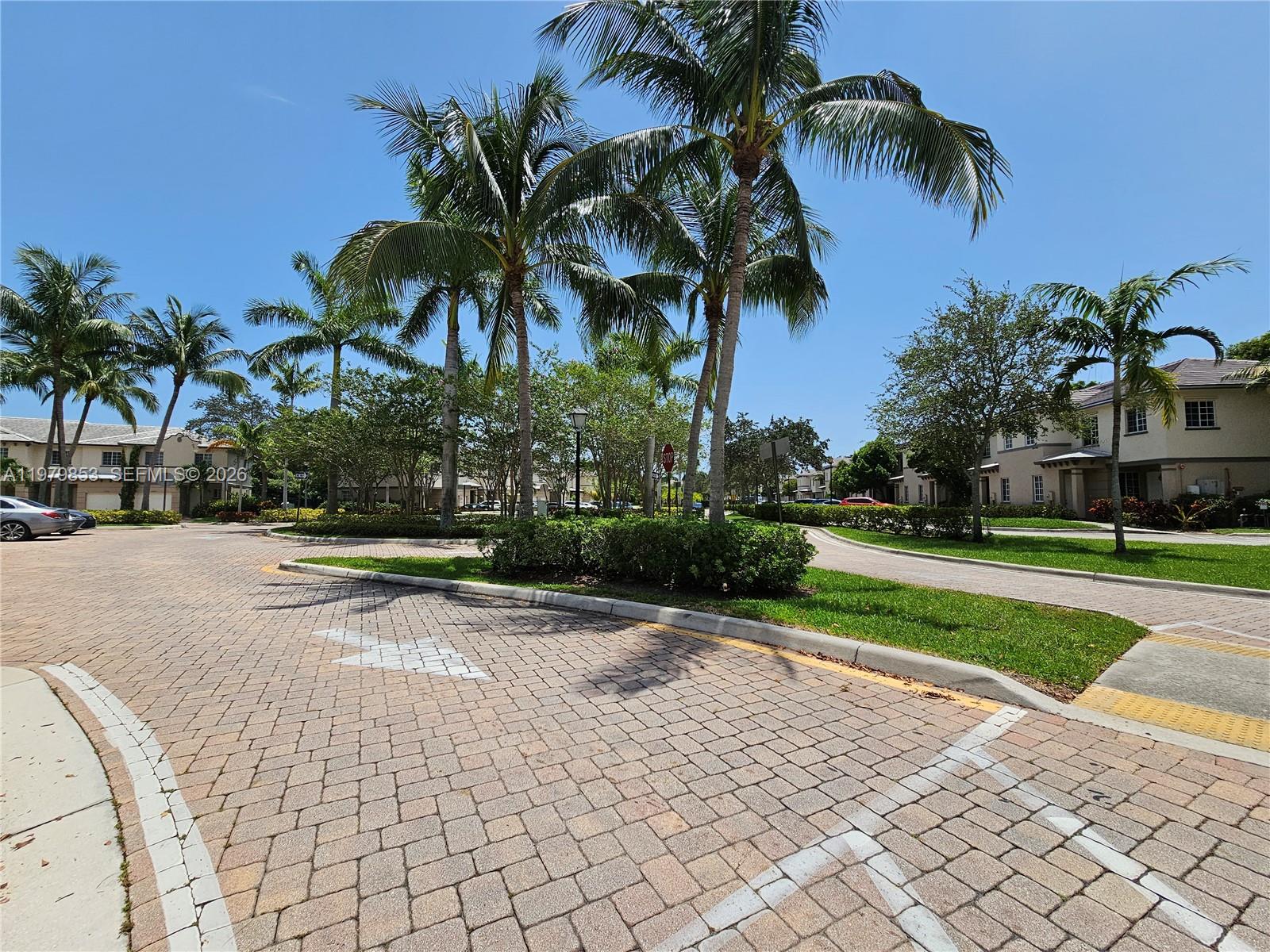 MARSH HARBOUR - Residential