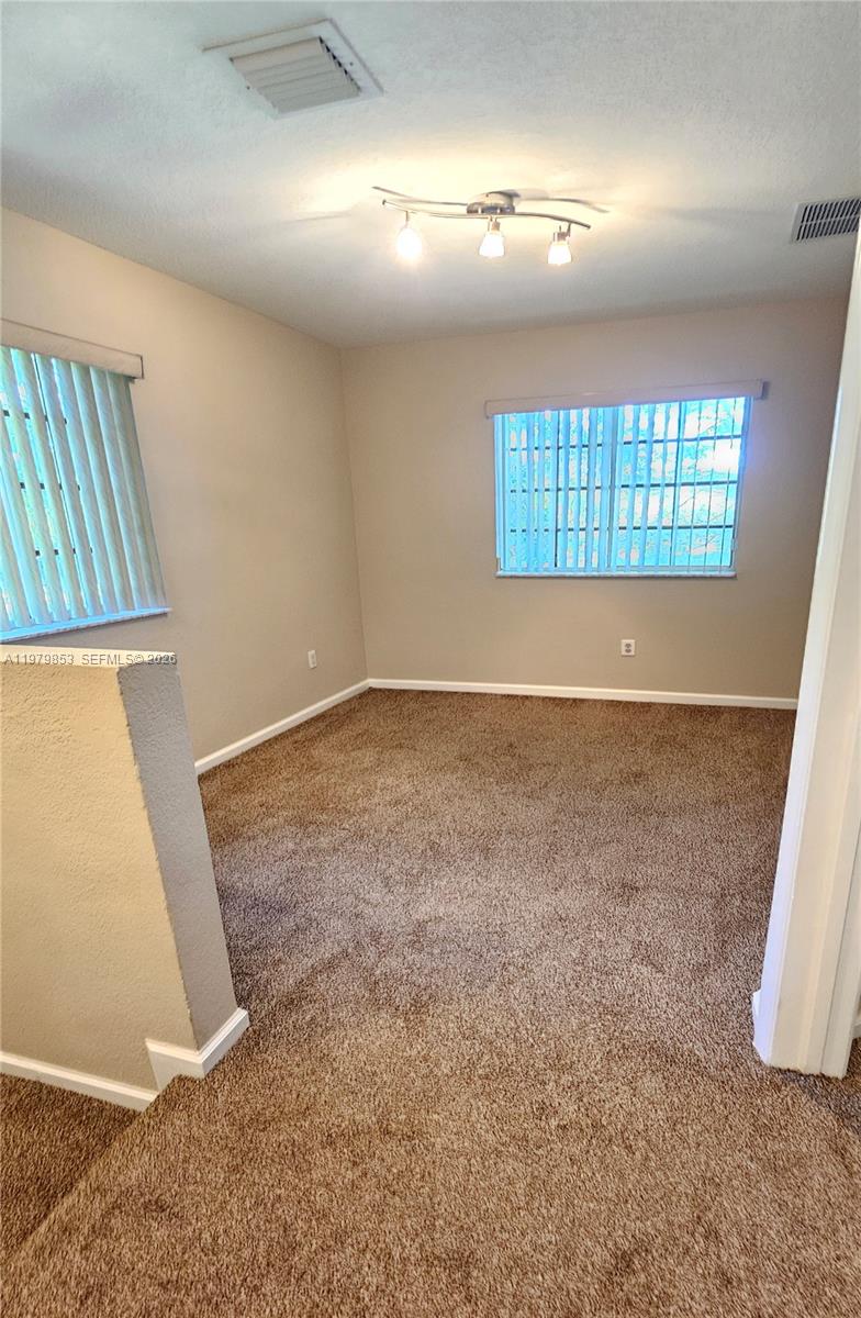 MARSH HARBOUR - Residential