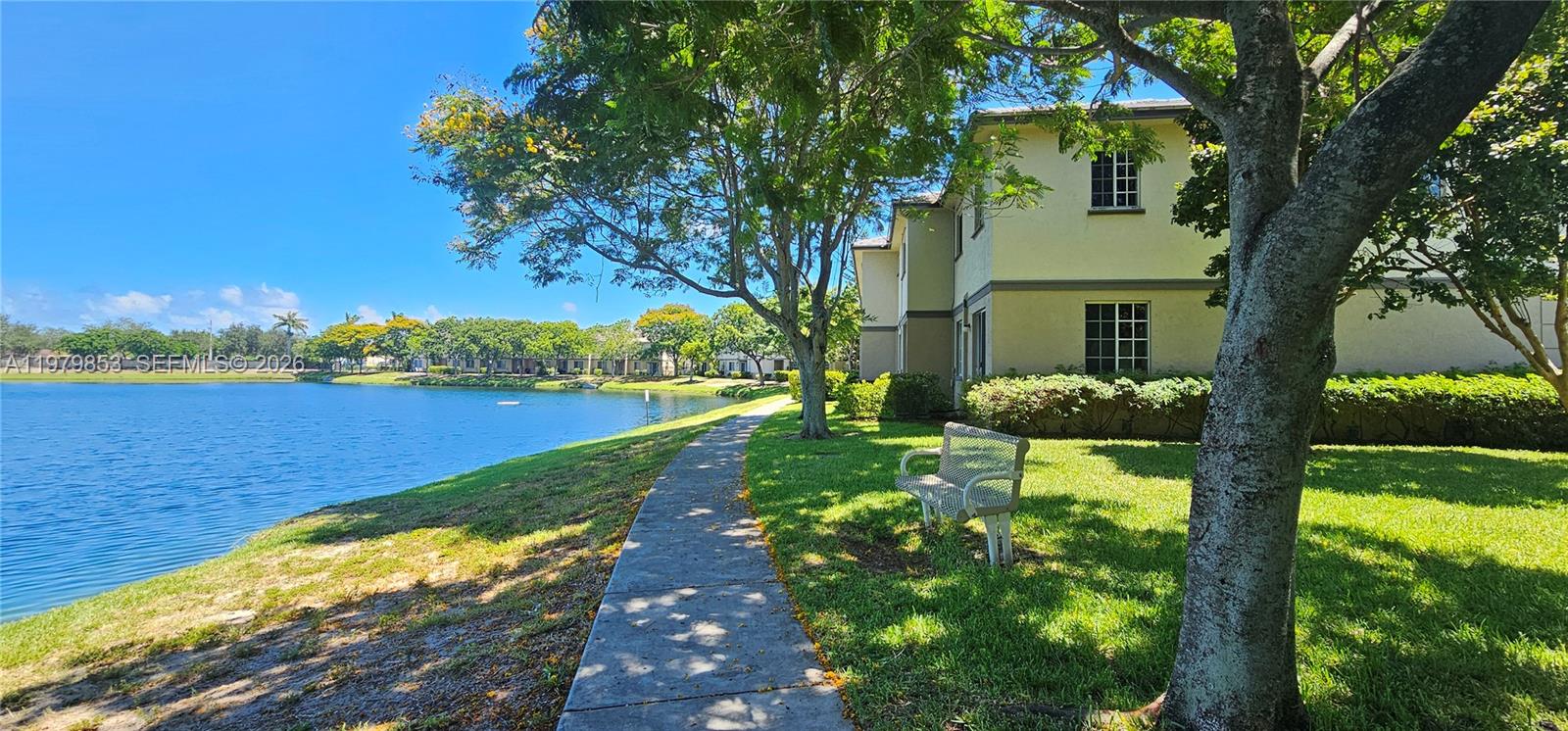 MARSH HARBOUR - Residential