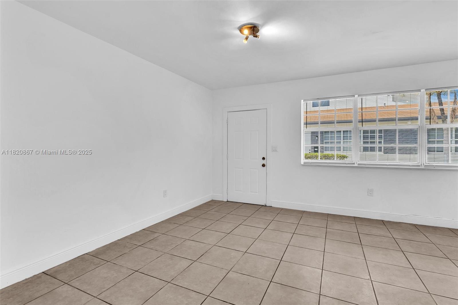 BISCAYNE BCH SUB - Residential Income