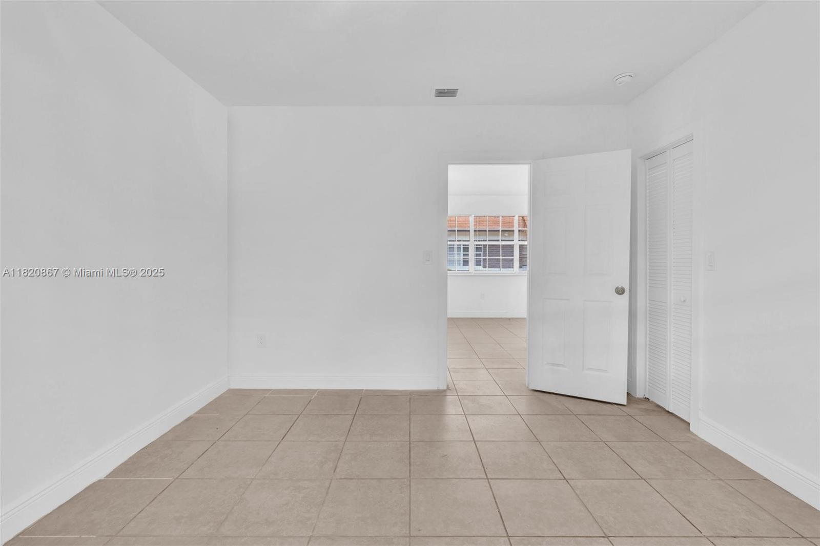 BISCAYNE BCH SUB - Residential Income