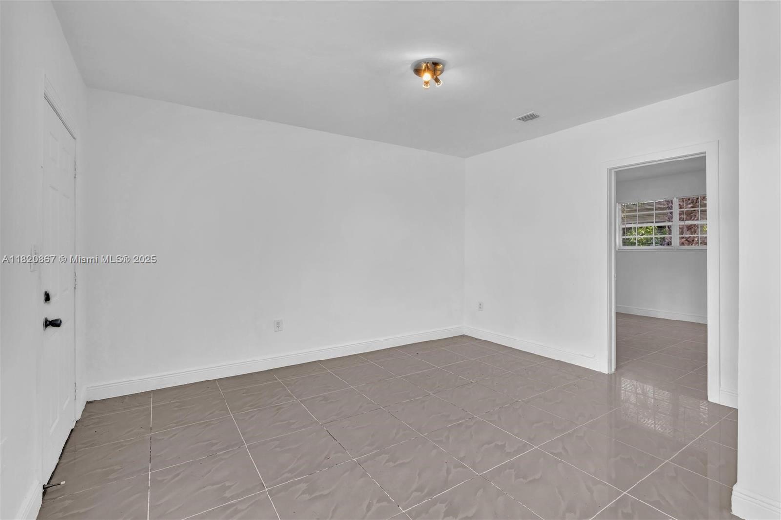 BISCAYNE BCH SUB - Residential Income