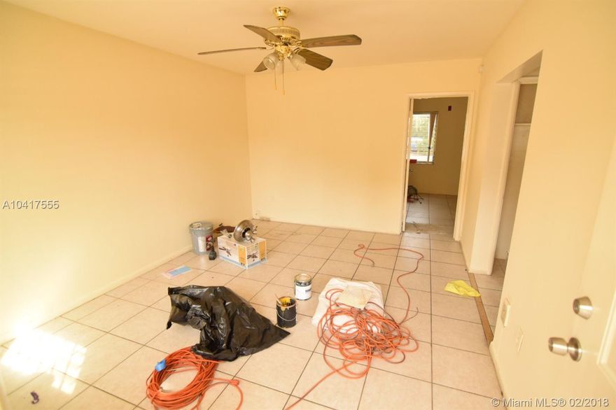 Great deal on a great location and spacious 1br/1ba. Clean and freshly painted! Just moments away from Mary brickell village, Brickell and Downtown, Coconut Grove and major interstates as well as public transportation. Buildings are undergoing major improvements and this deal won't last!