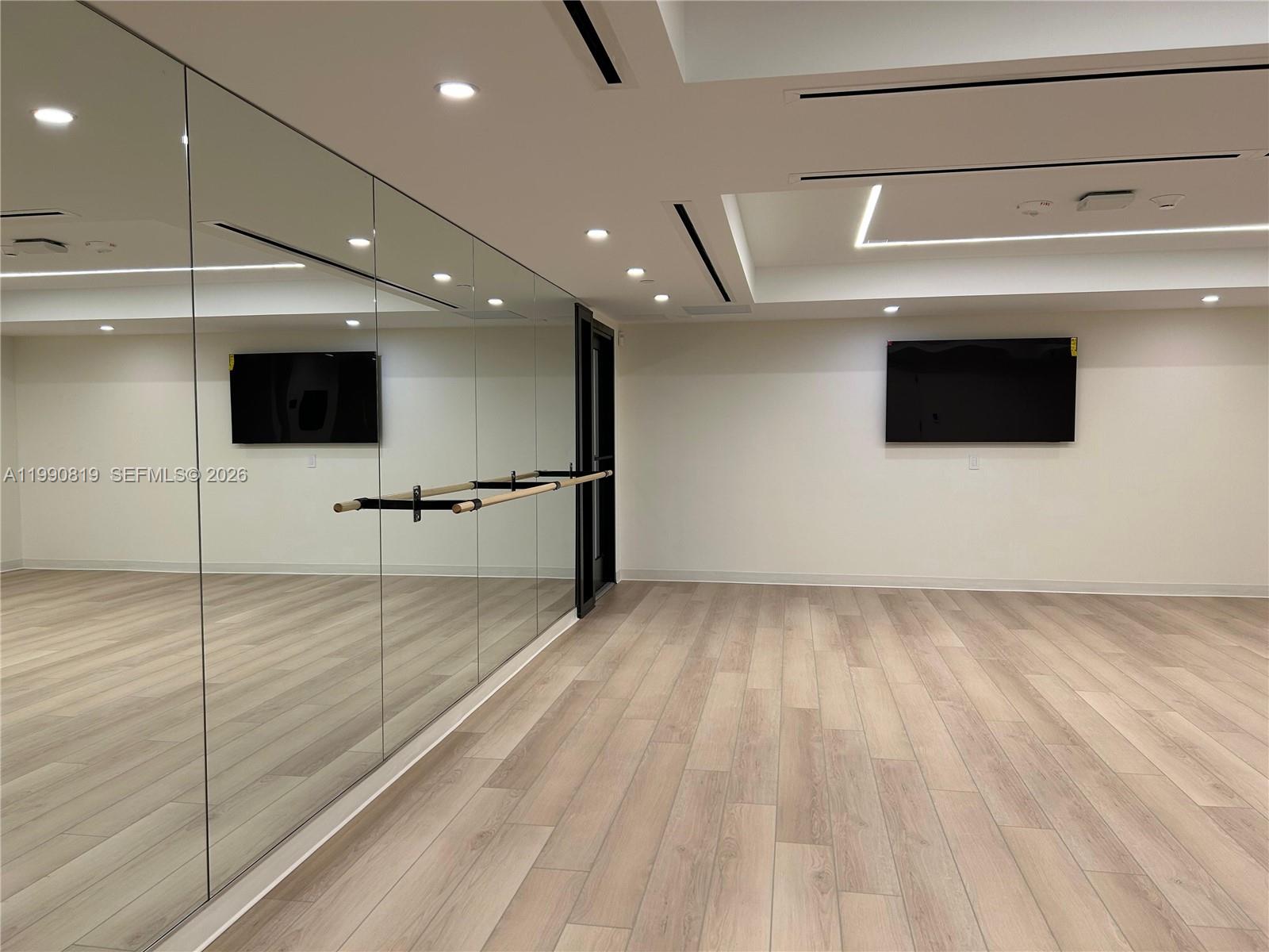 DISTRICT 225 CONDO - Residential