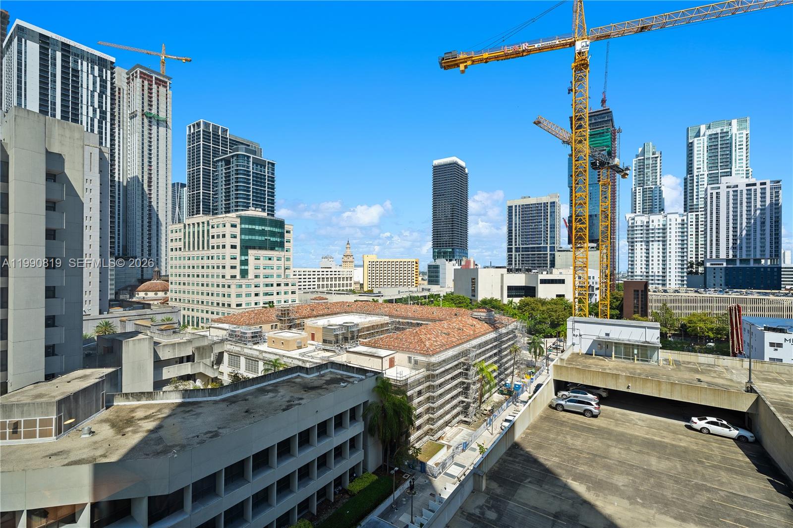 DISTRICT 225 CONDO - Residential