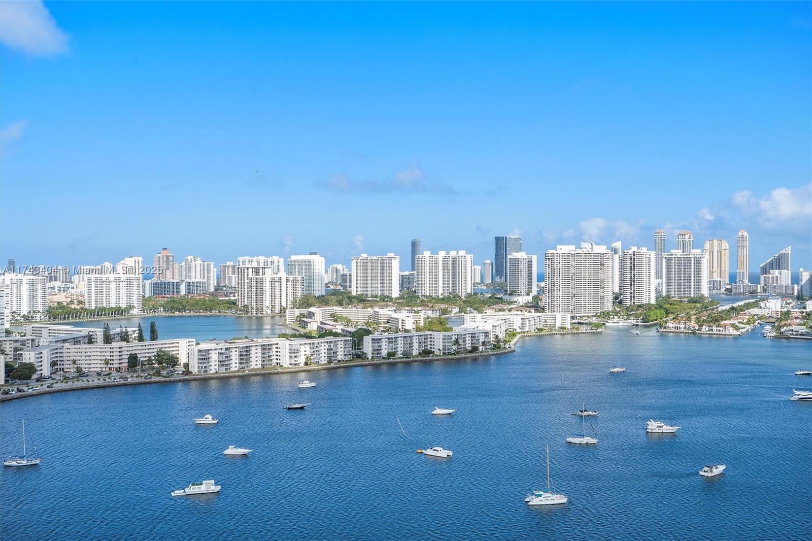 MARINA PALMS RESIDENCES N - Residential