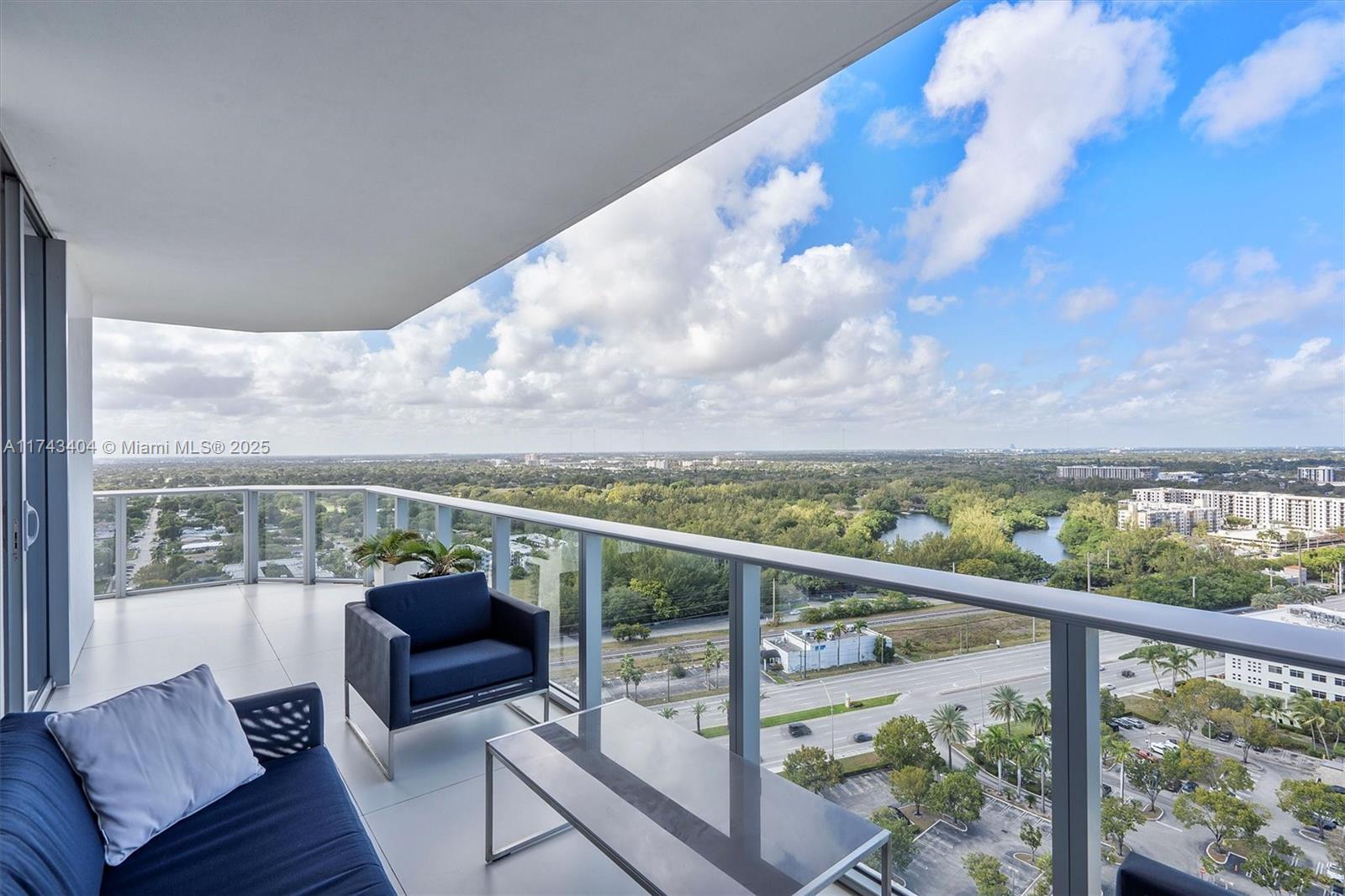 MARINA PALMS RESIDENCES N - Residential